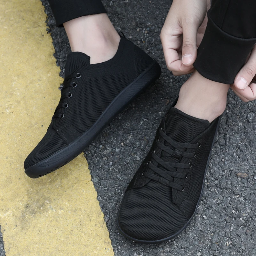 Minimalistische barefoot-sneaker met platte zool