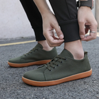 Minimalistische barefoot-sneaker met platte zool