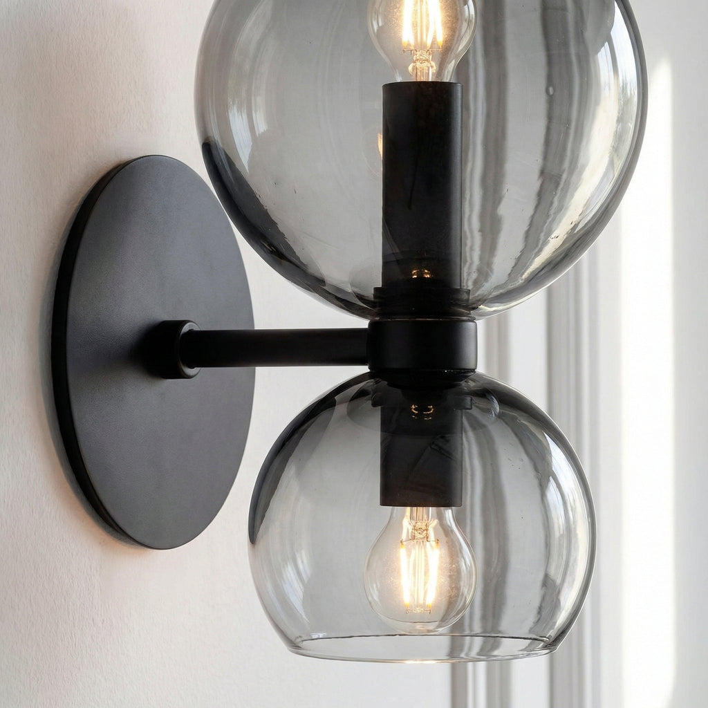 Minimalistische tweelichts-wandlamp