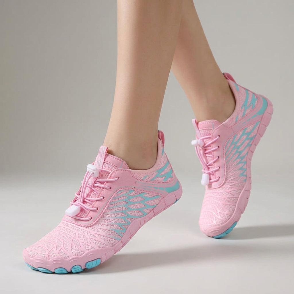 Minimalistische blotevoetschoenen van mesh