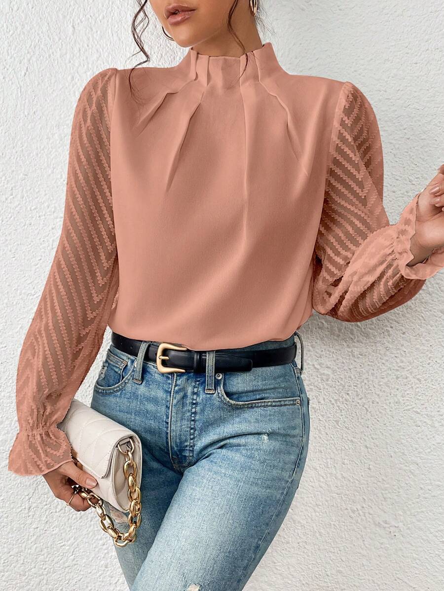 Thea | Damesblouse met gevormde pasvorm en lange mouwen