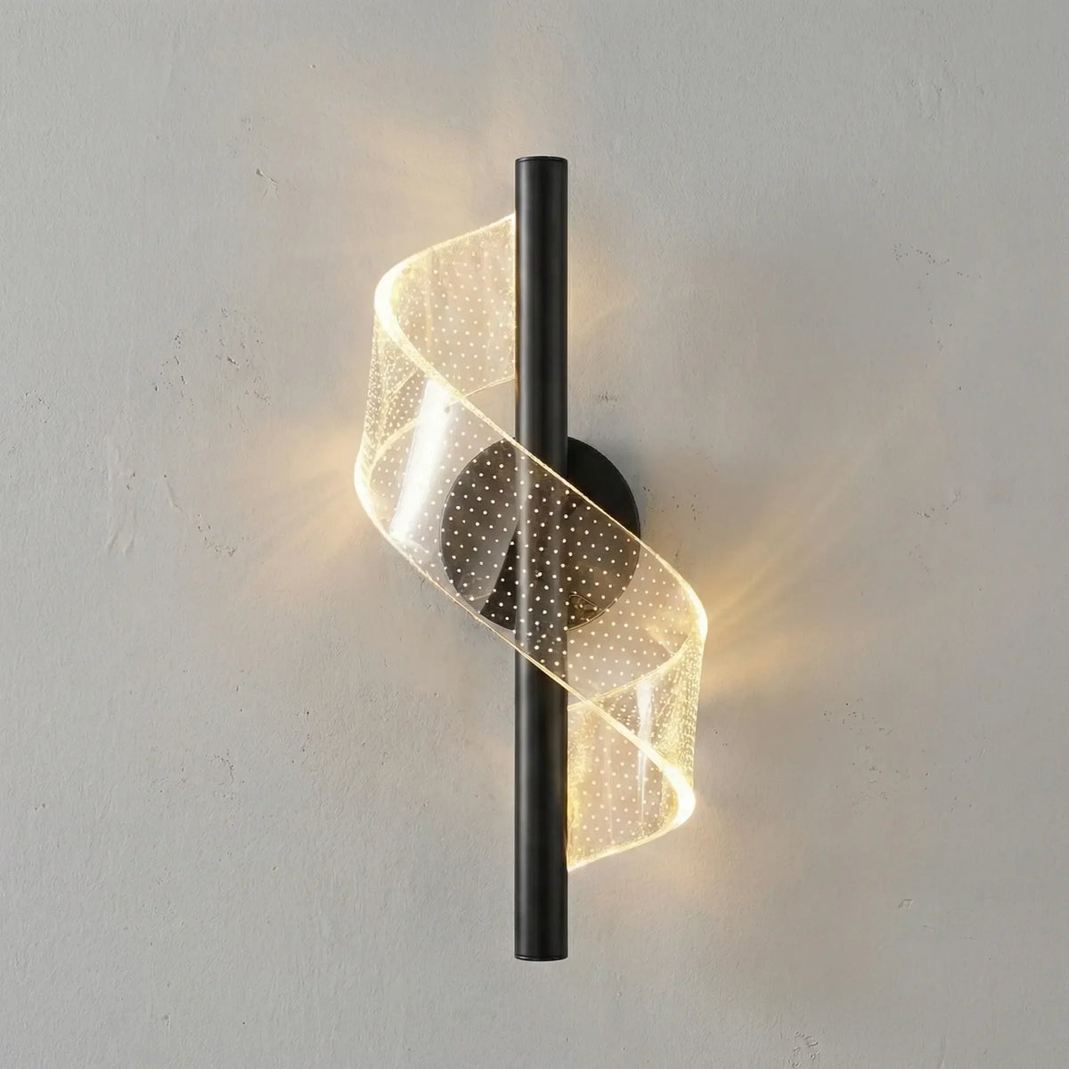 Spiraalvormige wandlamp