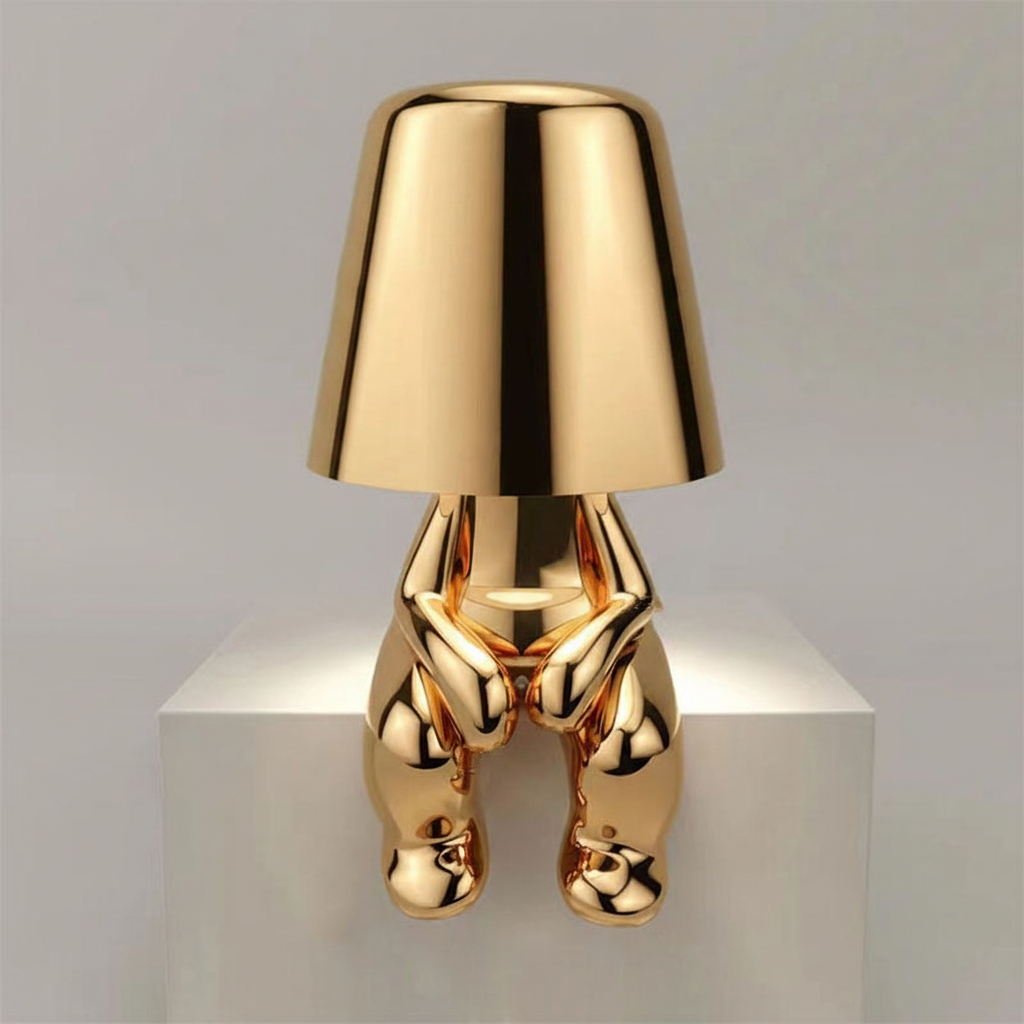 Tafellamp met metalen afwerking