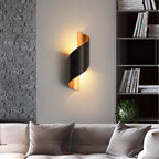 Spiraalvormige muurlamp