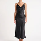 Mouwloze midi-jurk