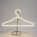 Hanglamp in neonstijl