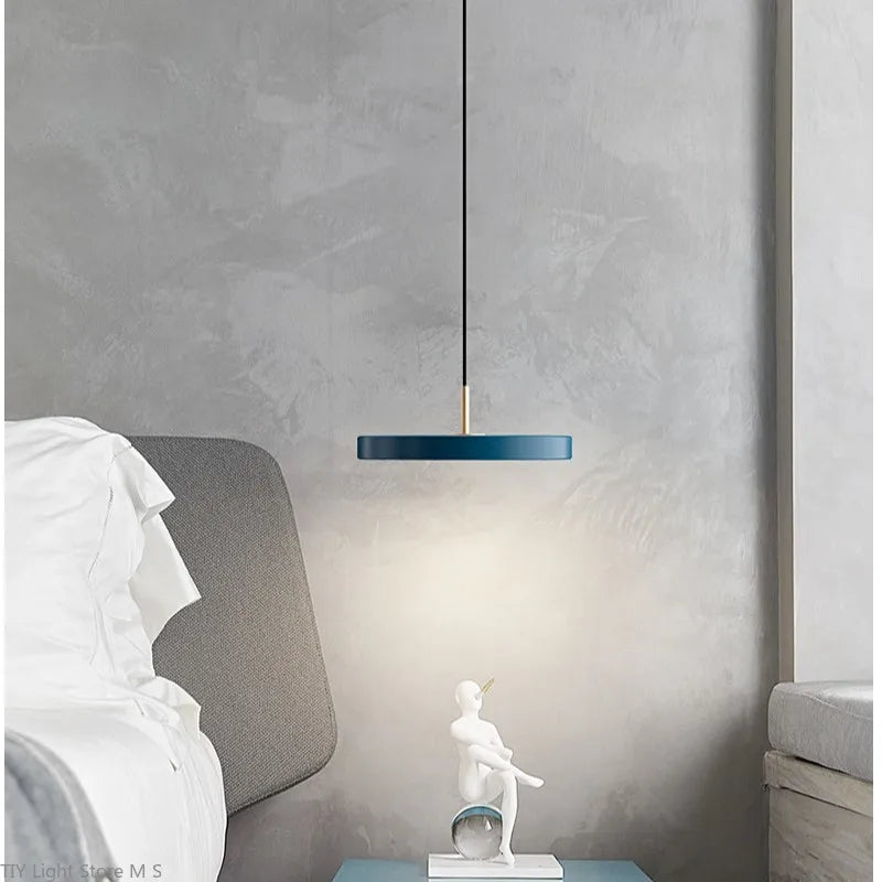 Scandinavische hanglamp met minimalistisch design