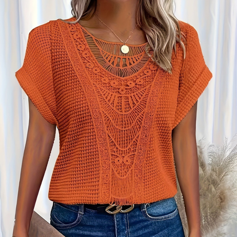 Lichte top met kanten details