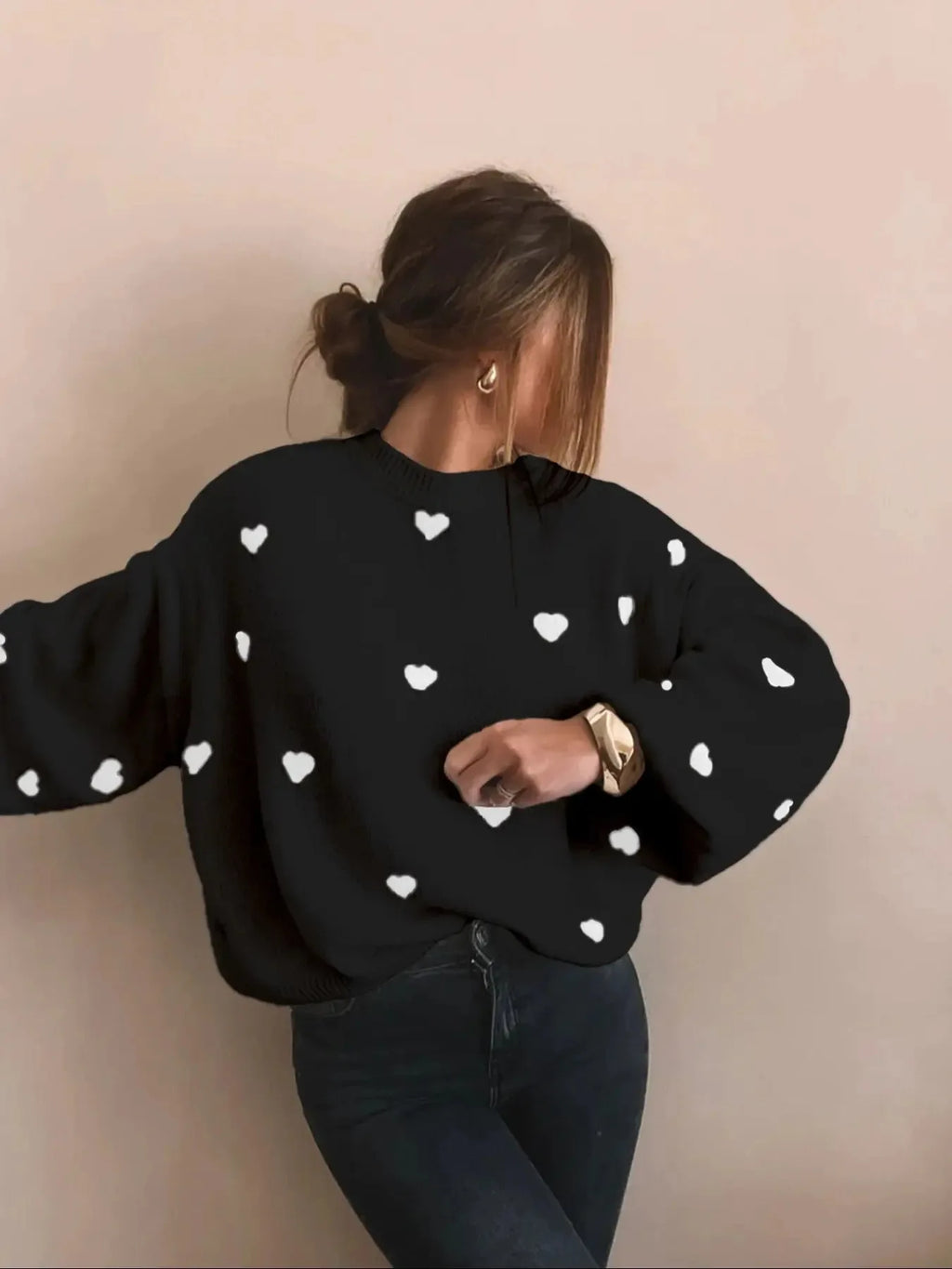 Oversized gebreide trui met geborduurde hartjes — afbeelding 14
