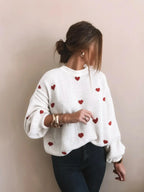 Oversized gebreide trui met geborduurde hartjes — afbeelding 3
