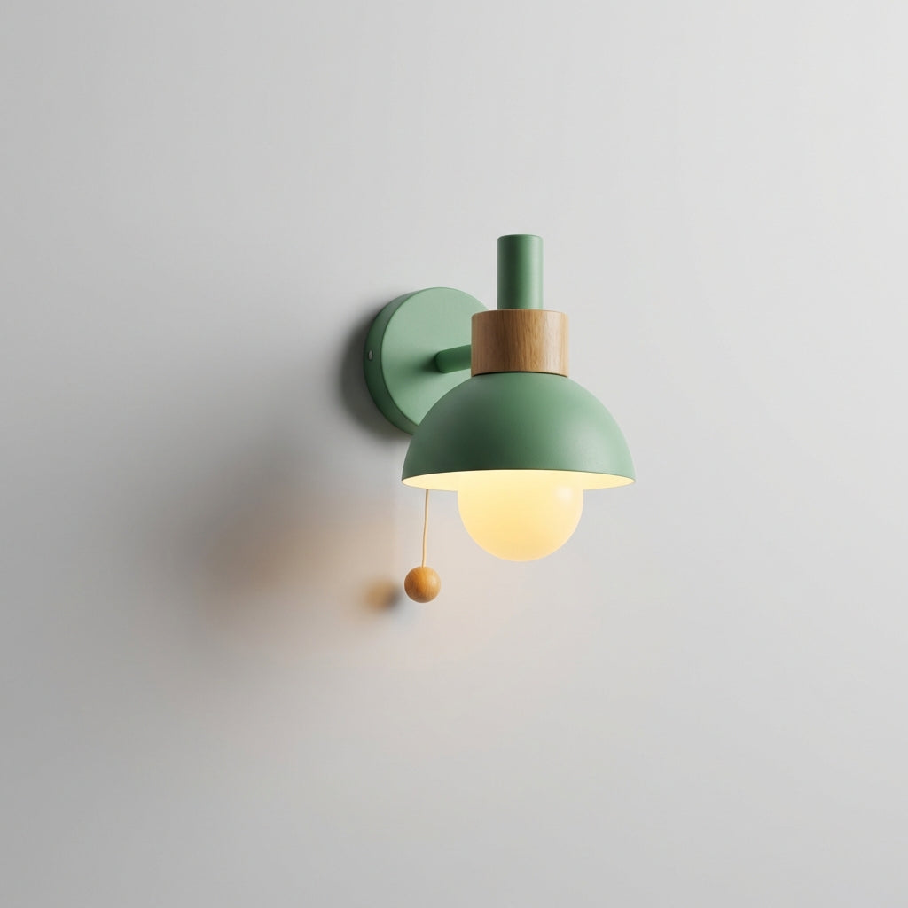 Wandlamp met pastelkleurige lampenkap