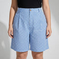 Plus-size geruite shorts met wijde pijpen
