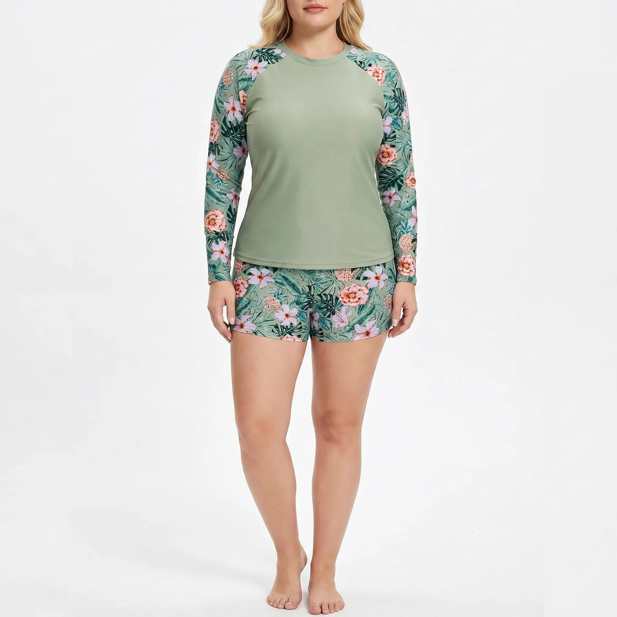 Tweedelige badkleding met shorts in grote maten