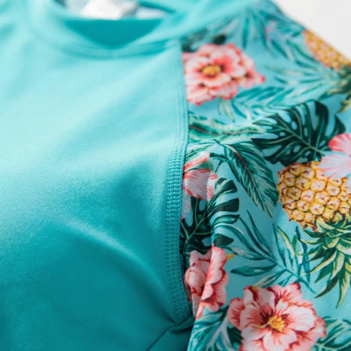 Tweedelige badkleding met shorts in grote maten