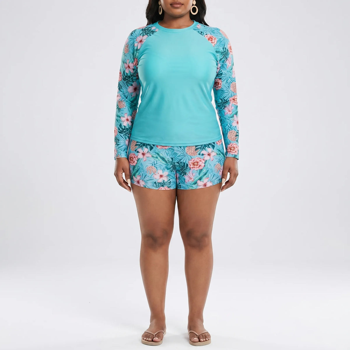 Tweedelige badkleding met shorts in grote maten