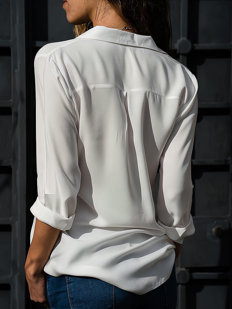 Losse damesblouse met knoopsluiting