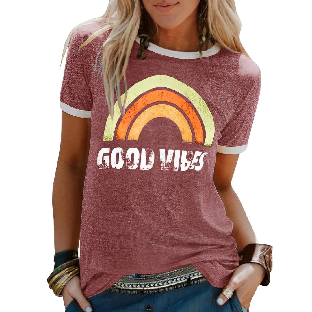 Losvallend T-shirt met kleurrijk grafisch patroon