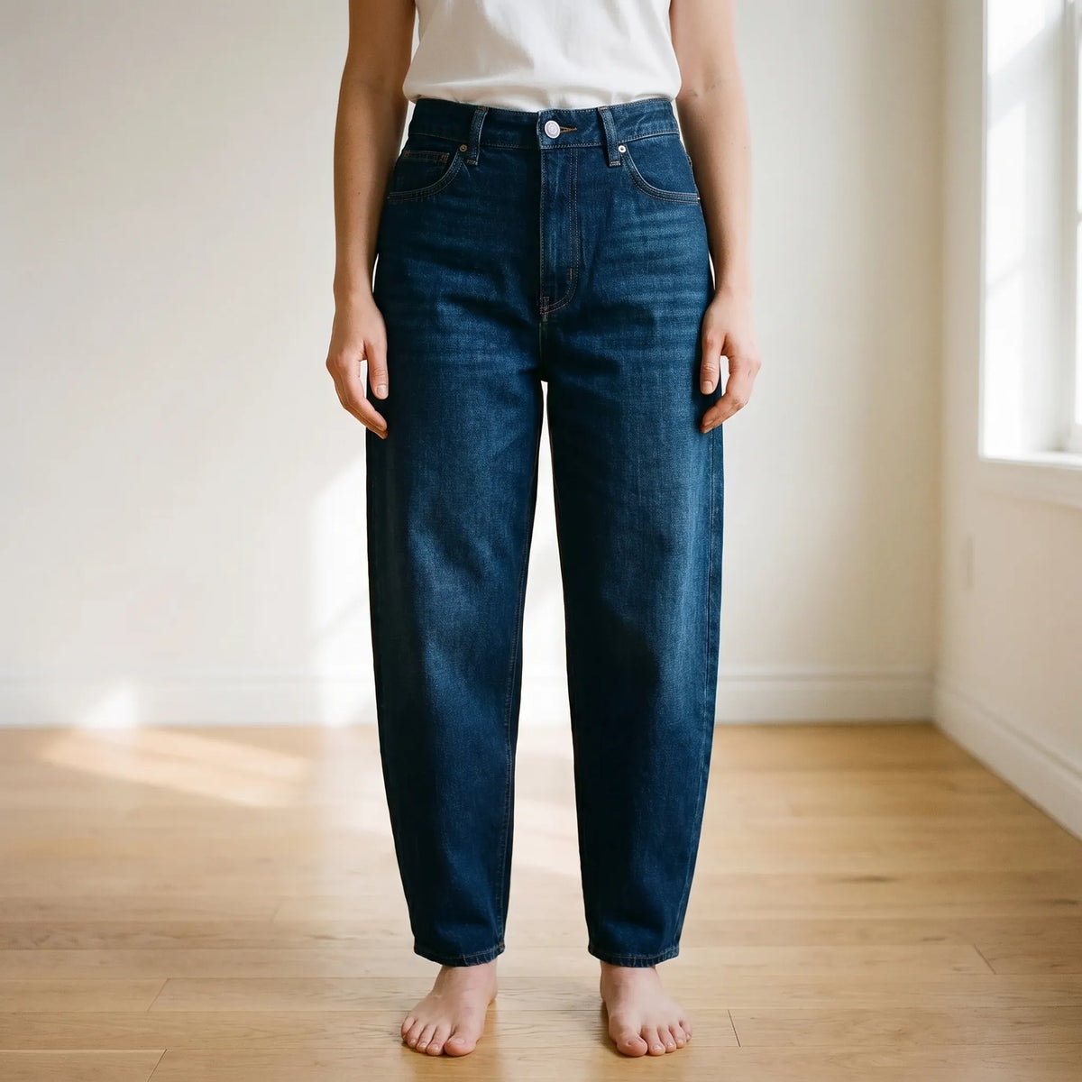 Loszittende barrel-leg broek