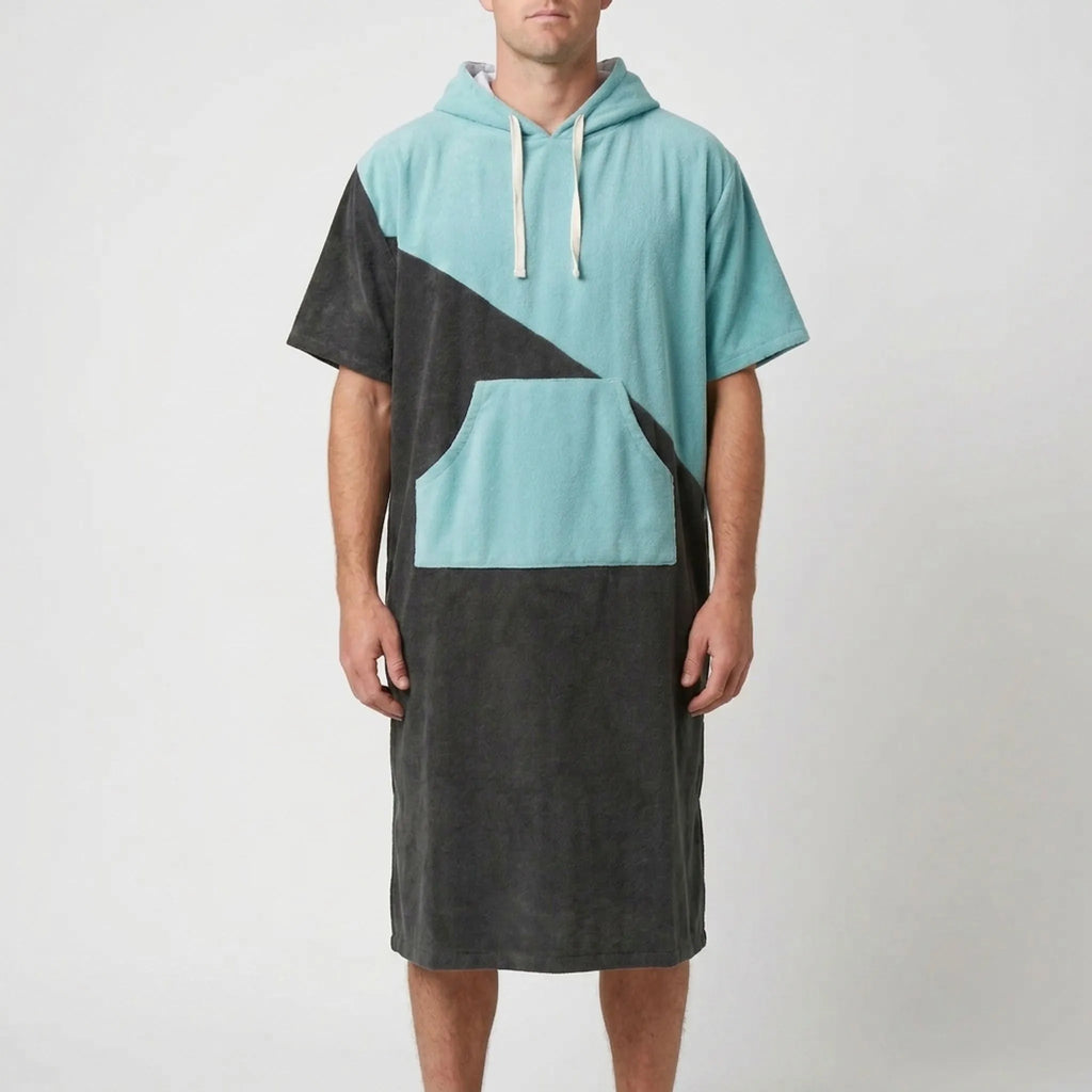 Loszittende omkleedponcho met capuchon