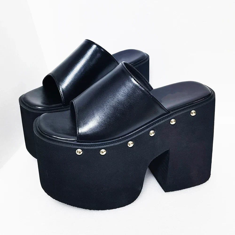 Slip-On platform sandalen