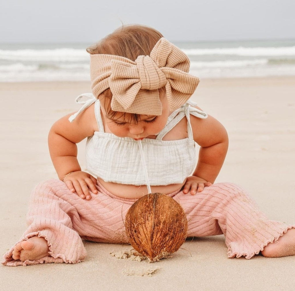 Babyhaarband met strik Bowtiful