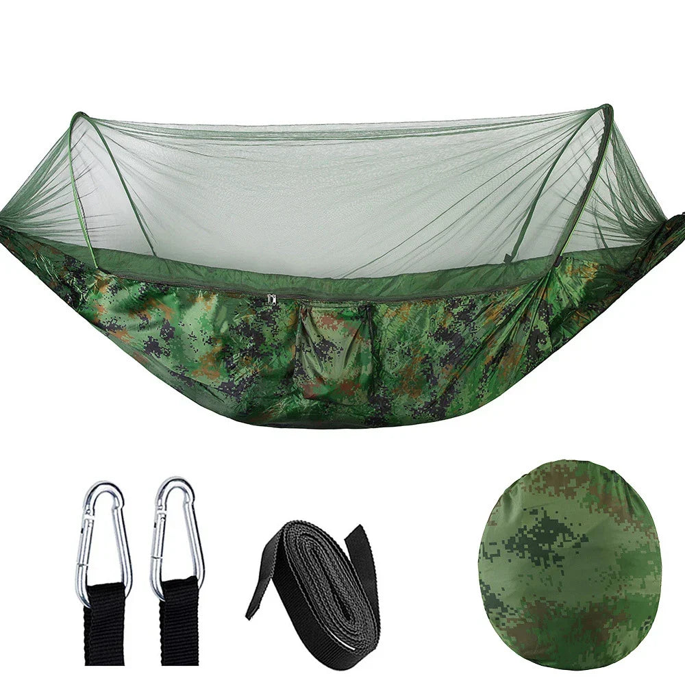 Outdoor hangmat met klamboe
