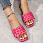 Slippers, voorzien van hakken