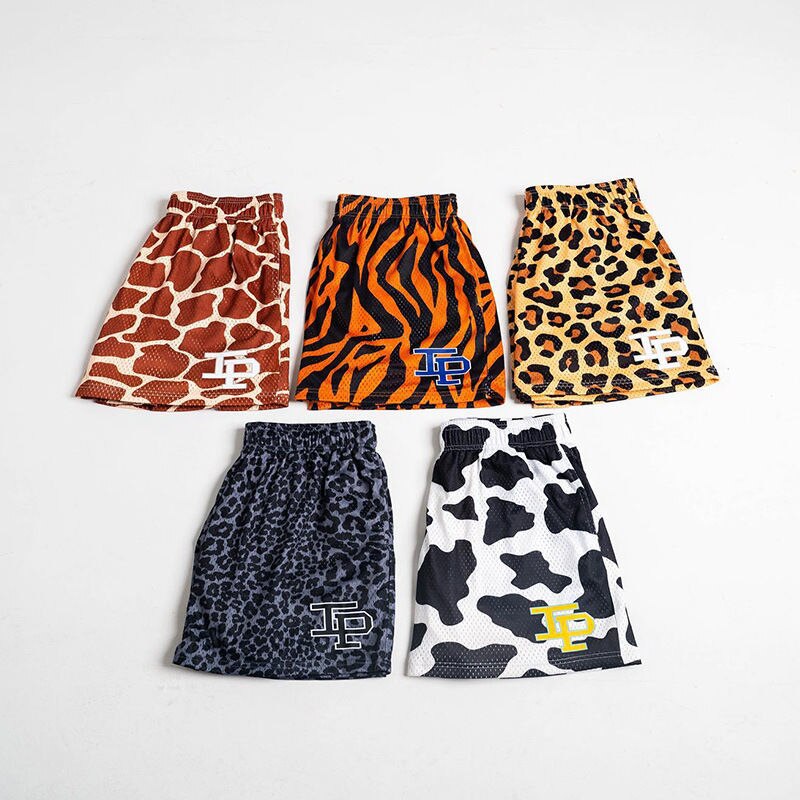 Short Aaron met dierenprint