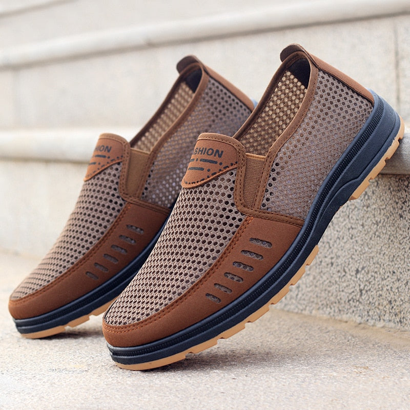 Ademende mesh sneaker