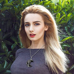 Ketting met kristallen maanhanger