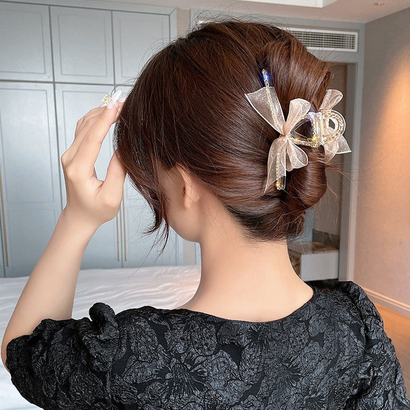 Haarclip met pareldecoratie