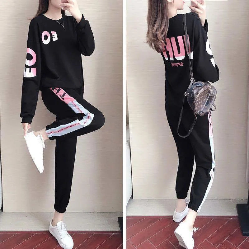Tweedelig dames trainingspak met sweater en broek