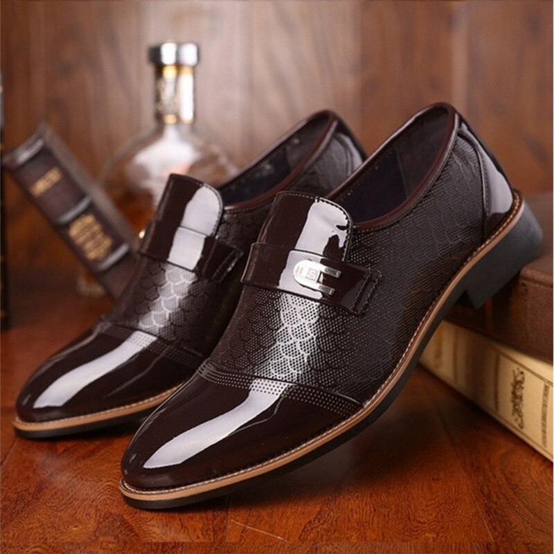 Glanzende herenschoenen