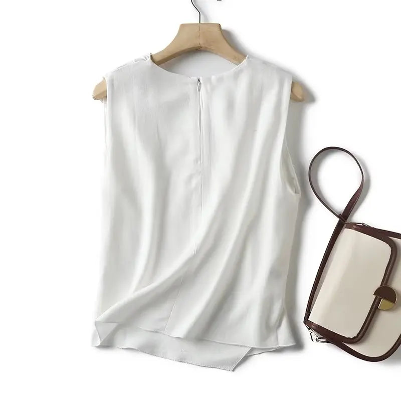Witte luchtige & stijlvolle mouwloze linnen damesblouse