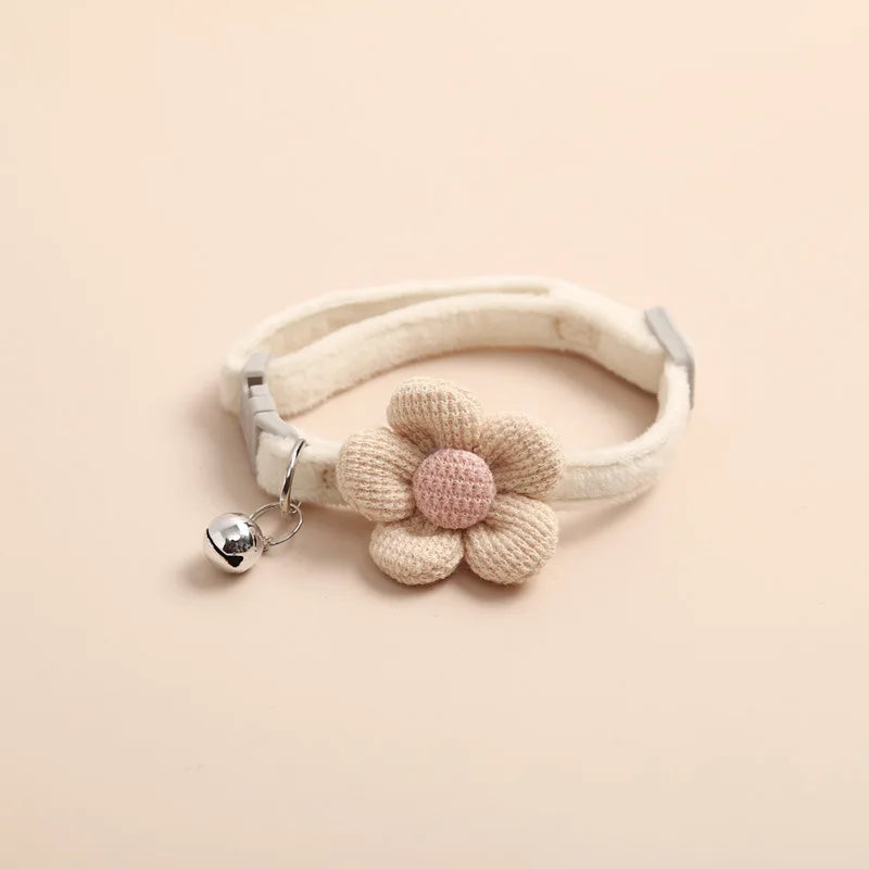 Verstelbare kattenhalsband met bloem
