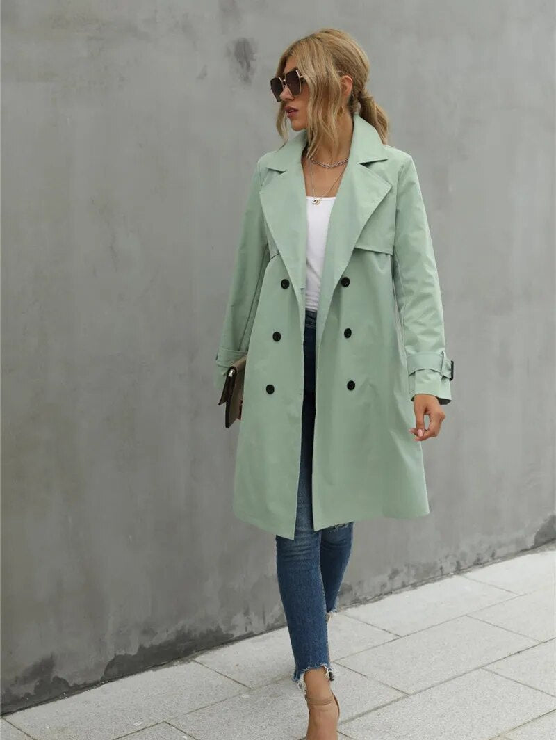 Trenchcoat Kelly