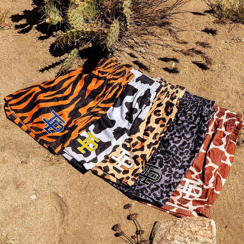 Short Aaron met dierenprint