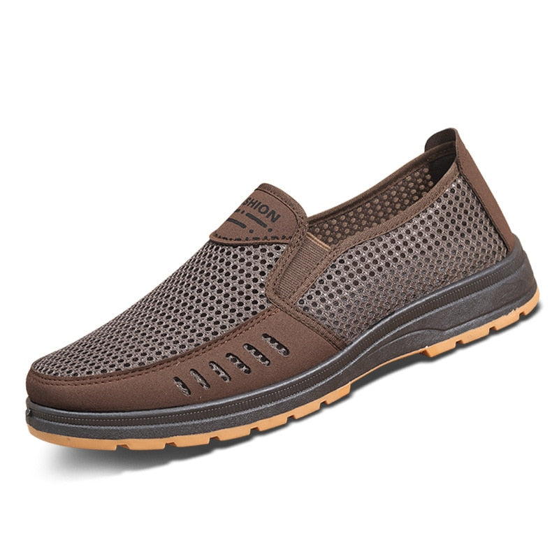 Ademende mesh sneaker