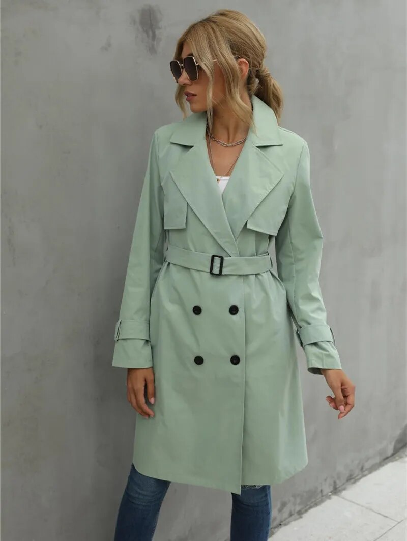 Trenchcoat Kelly