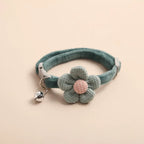 Verstelbare kattenhalsband met bloem