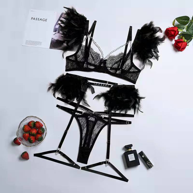 Mirella 3-delige lingerieset