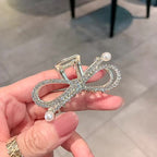 Haarclip met pareldecoratie