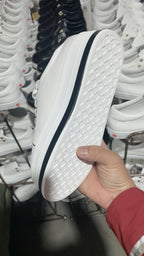 Sportschoenen met platform zool voor dames – Liva