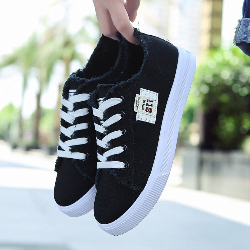 Lage sneakers voor dames – Liva