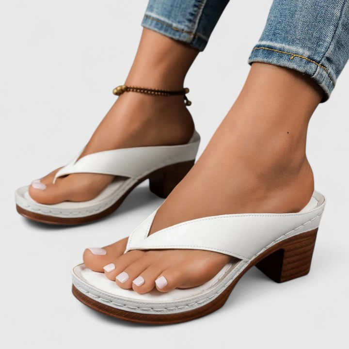 Schoenen met hak en schokdempende antislipzool