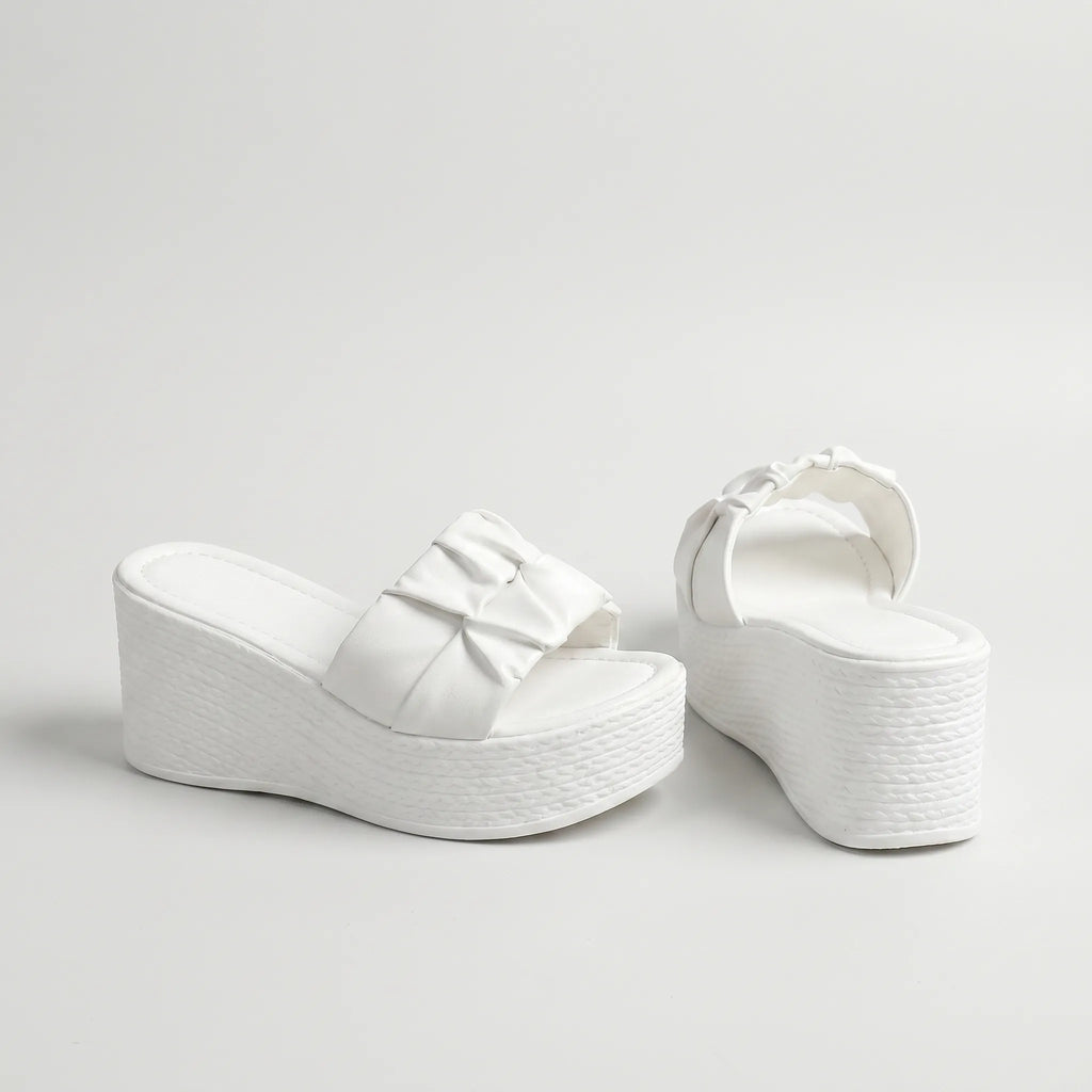Sandalen met sleehak – Liva