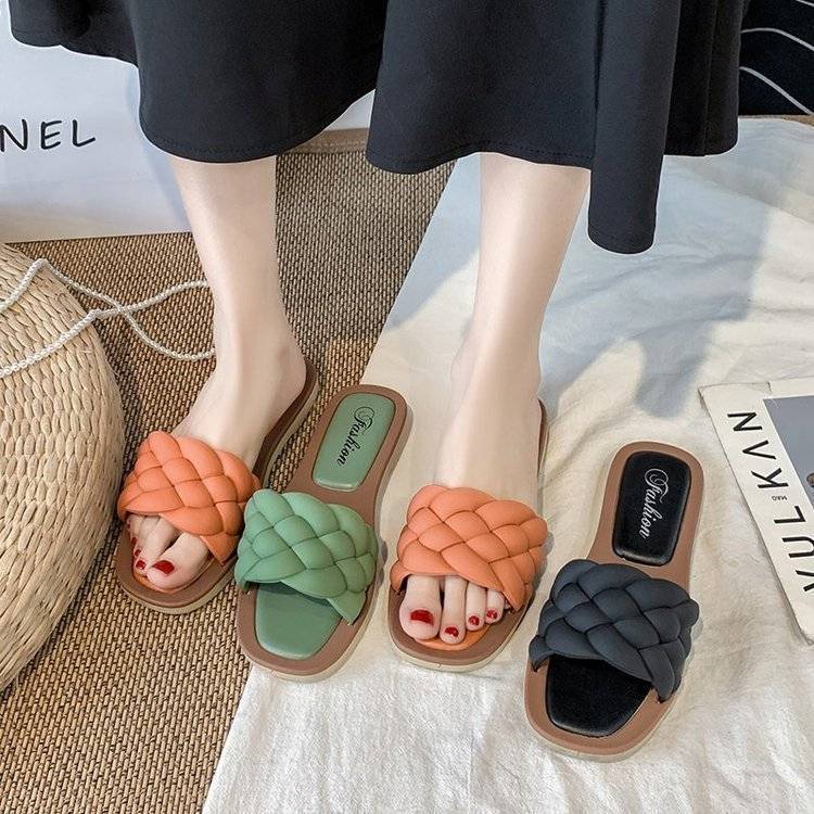 Sandalen met gevlochten banden
