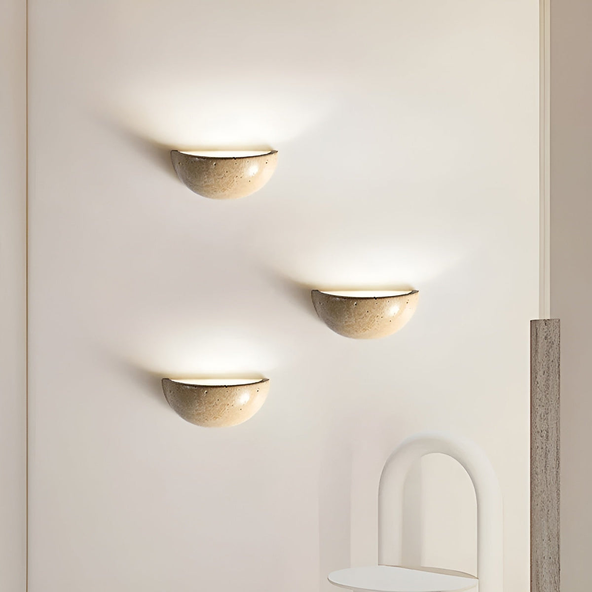 Halfronde LED wabi-sabi wandlamp