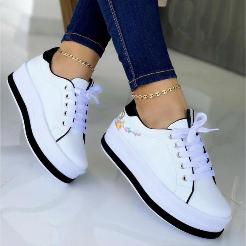 Sportschoenen met platform zool voor dames – Liva