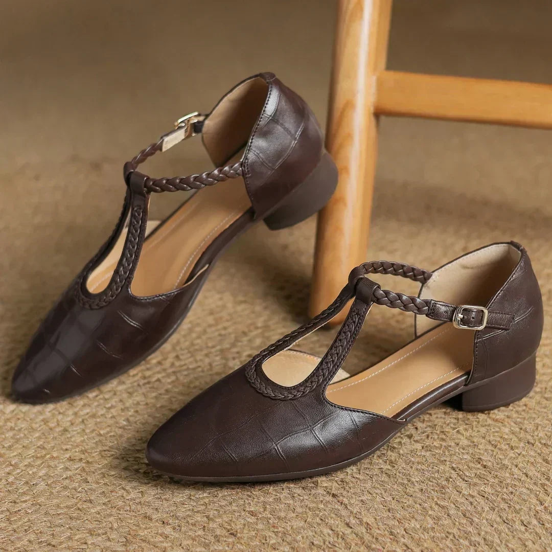 Leren dames-Mary Janes met gevlochten T-bandje